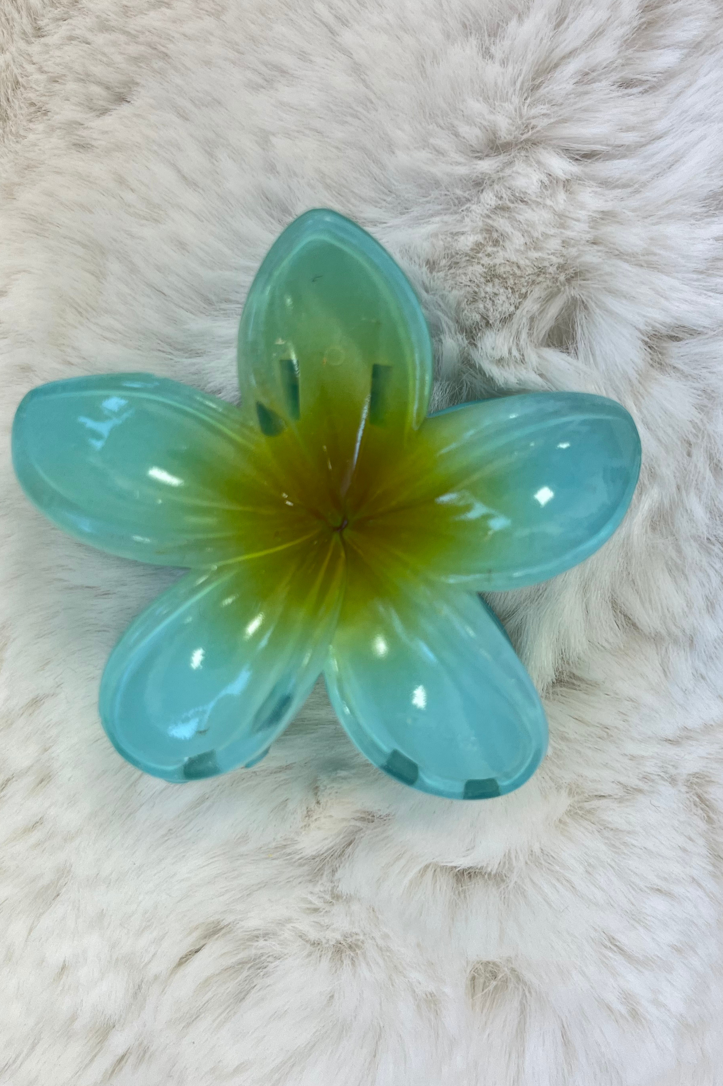 Flower claw clip