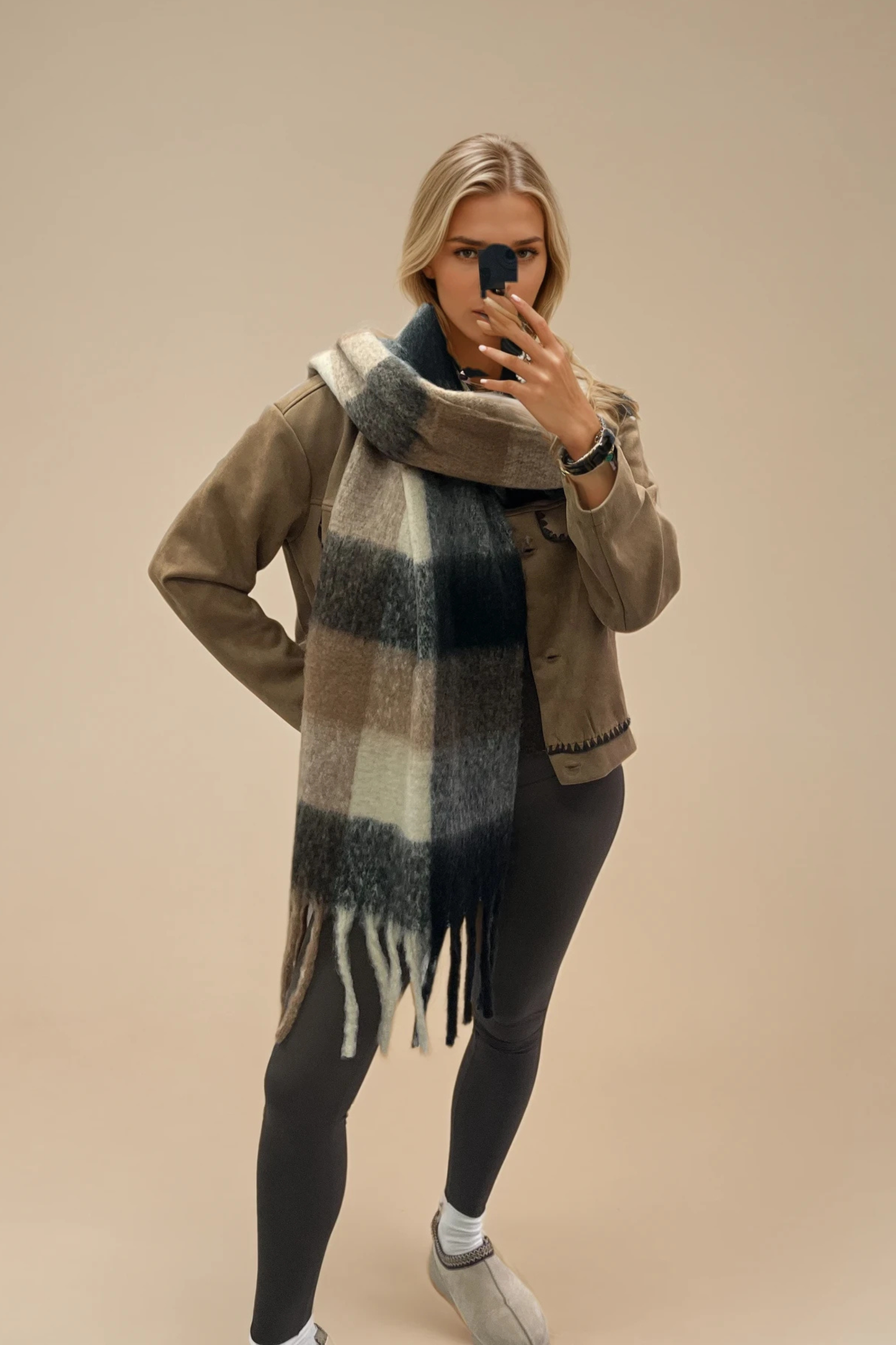 Chunky Checkered Tassel Scarf – Multiple Colours