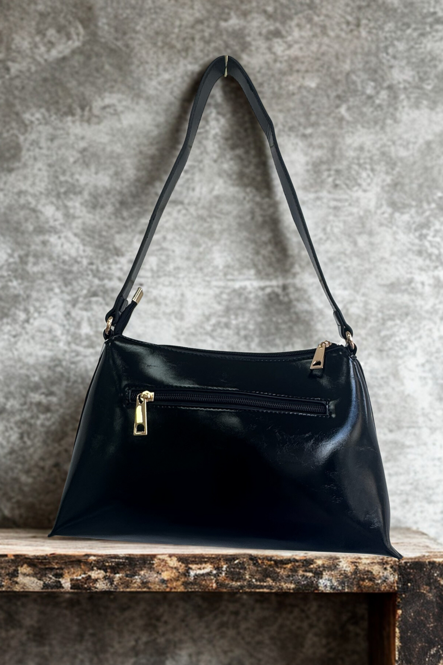 Shiny Rectangular Shoulder Bag – Black & Beige