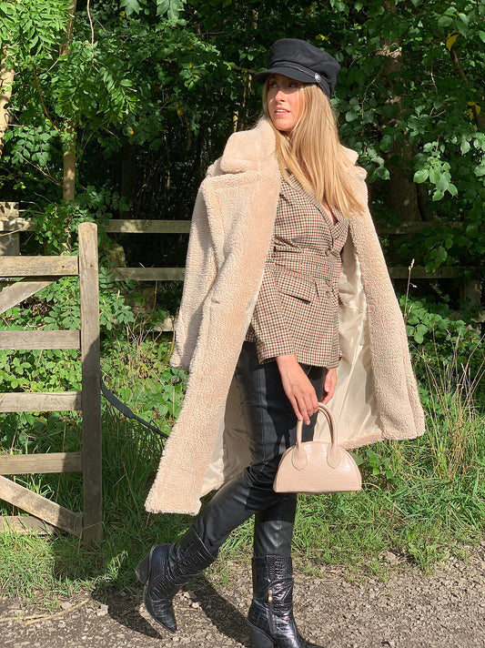 The season is here... building your autumnal wardrobe.