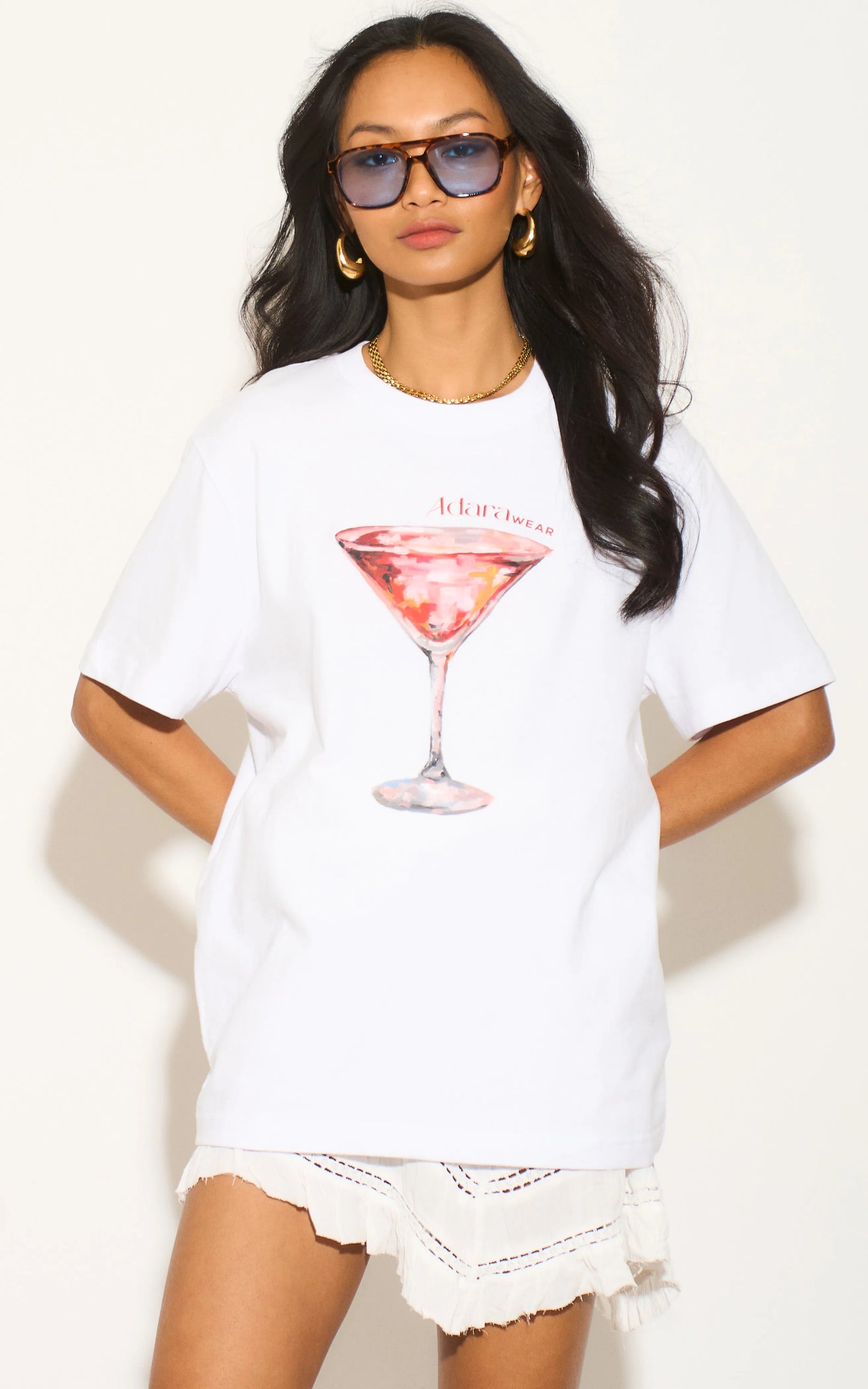 Exclusive white cosmopolitan cocktail relaxed t-shirt