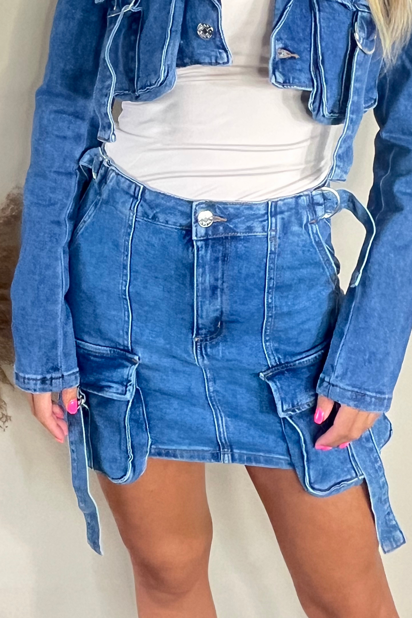 Cargo Pocketed Denim Mini Skirt