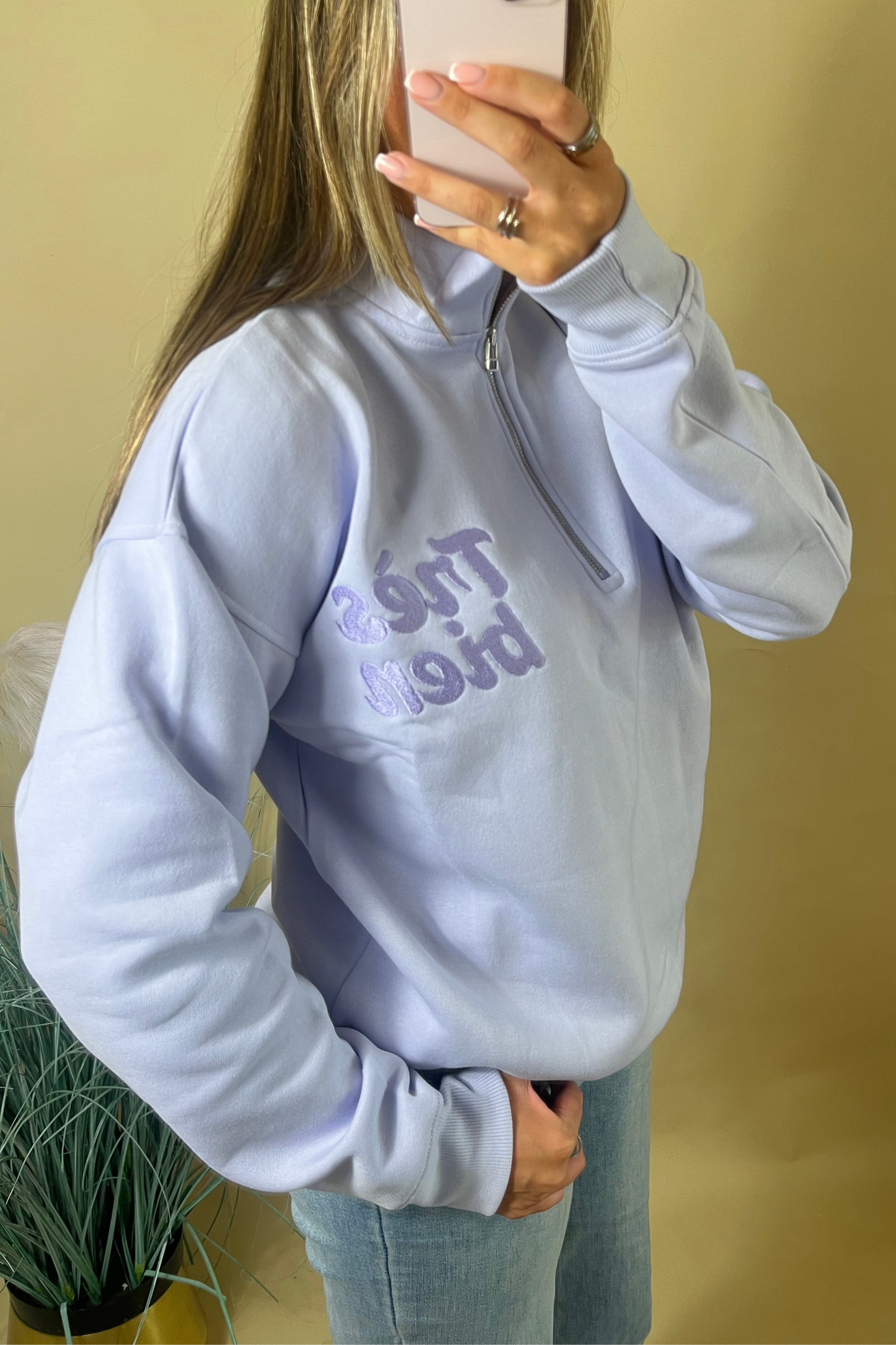 Lilac Tres bien Quarter-zip sweatshirt