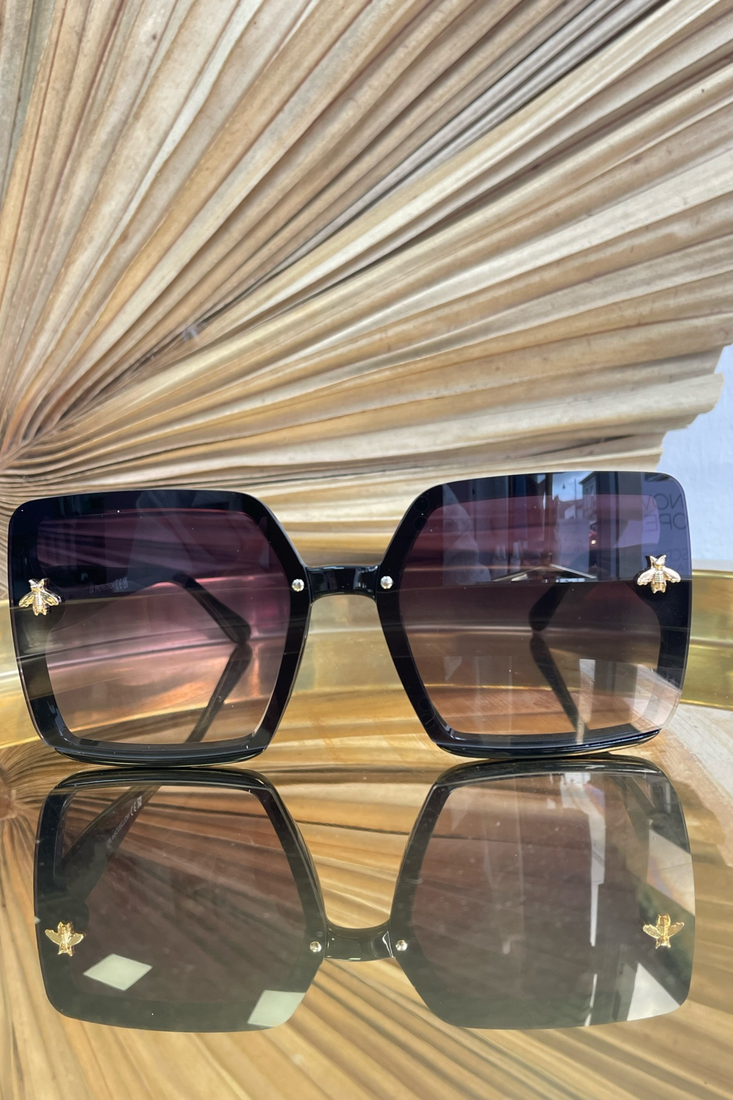 Bee Sunglasses Square Frame