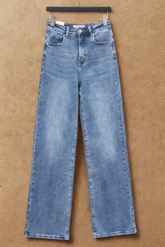 Vintage Wide Leg Denim Jeans – High Waist, Relaxed Fit, Classic Blue Wash