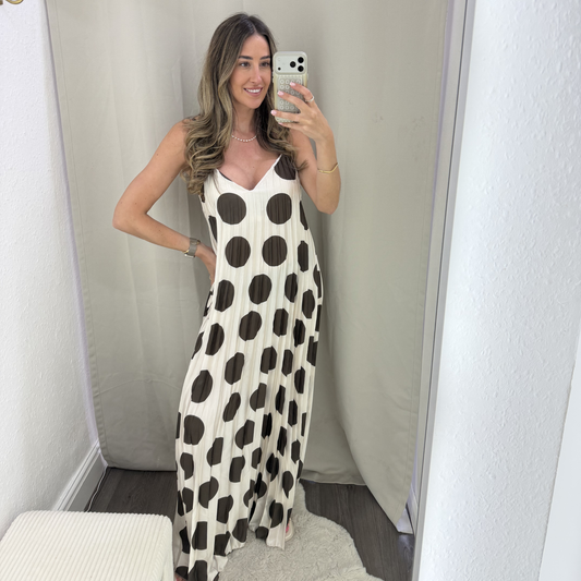 Polka Dot Pleated Maxi Dress