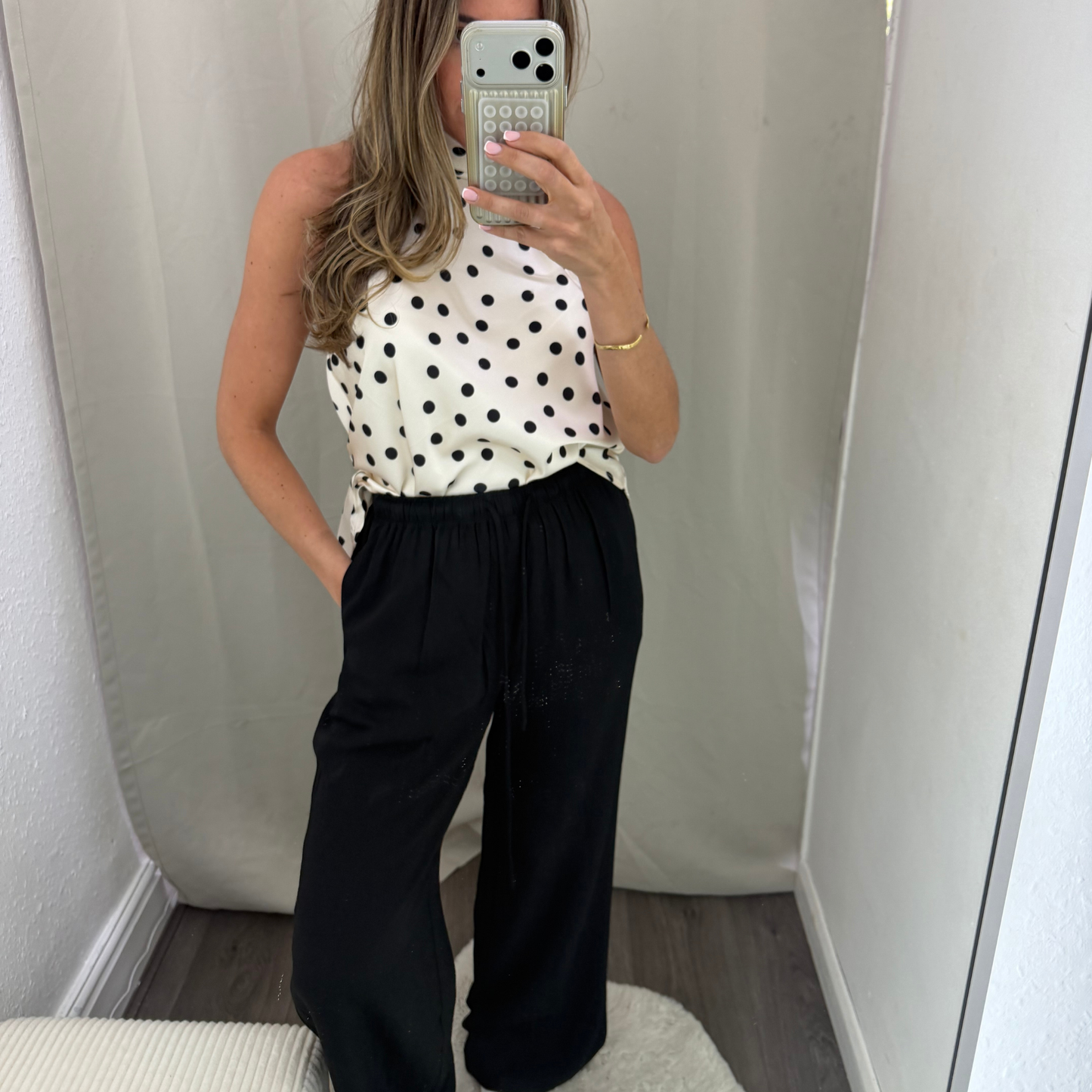Beige or white Relaxed Drawstring Trousers