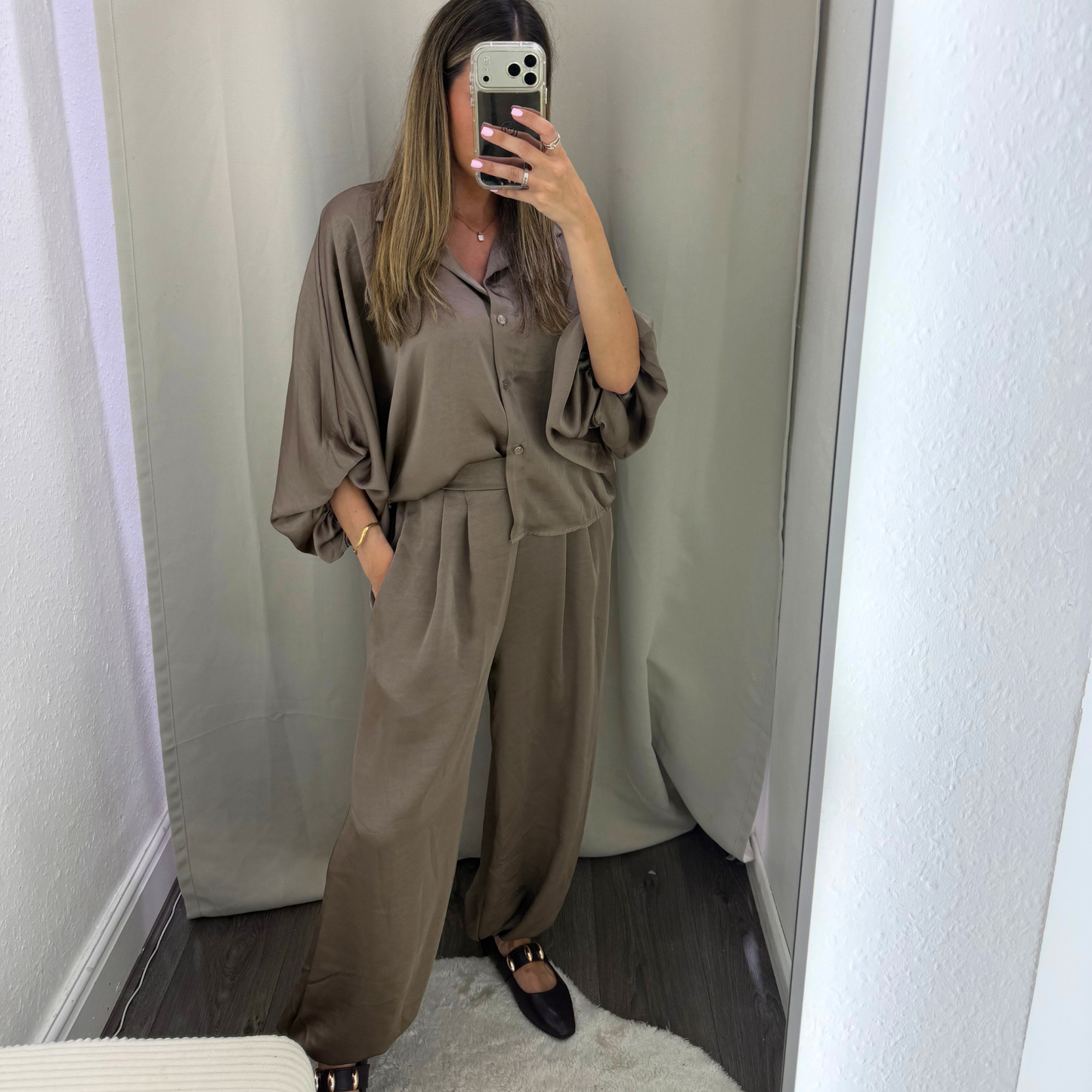 Relaxed Cuff Trousers – Mocha