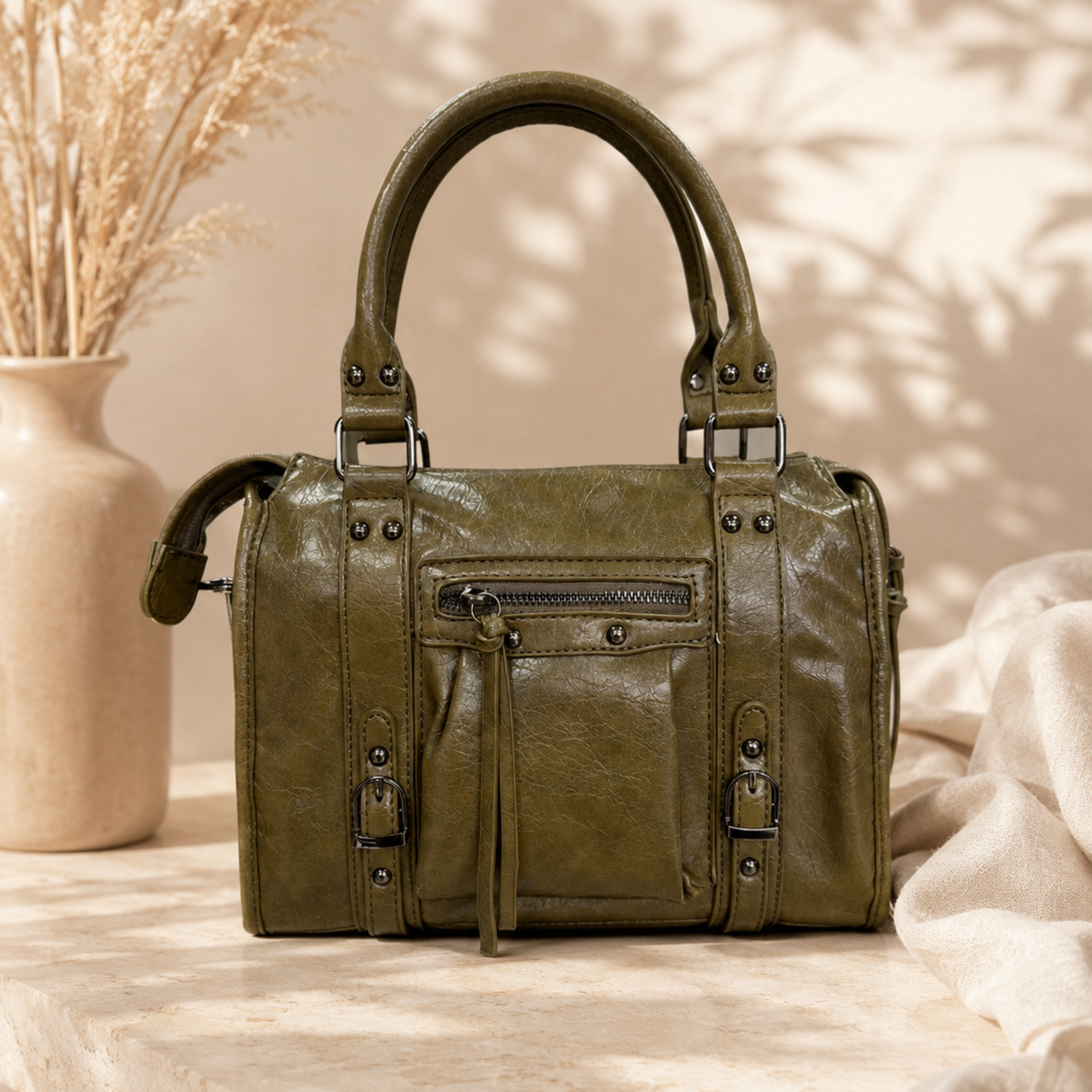 Vintage Buckle Bowling Bag. - green/ black