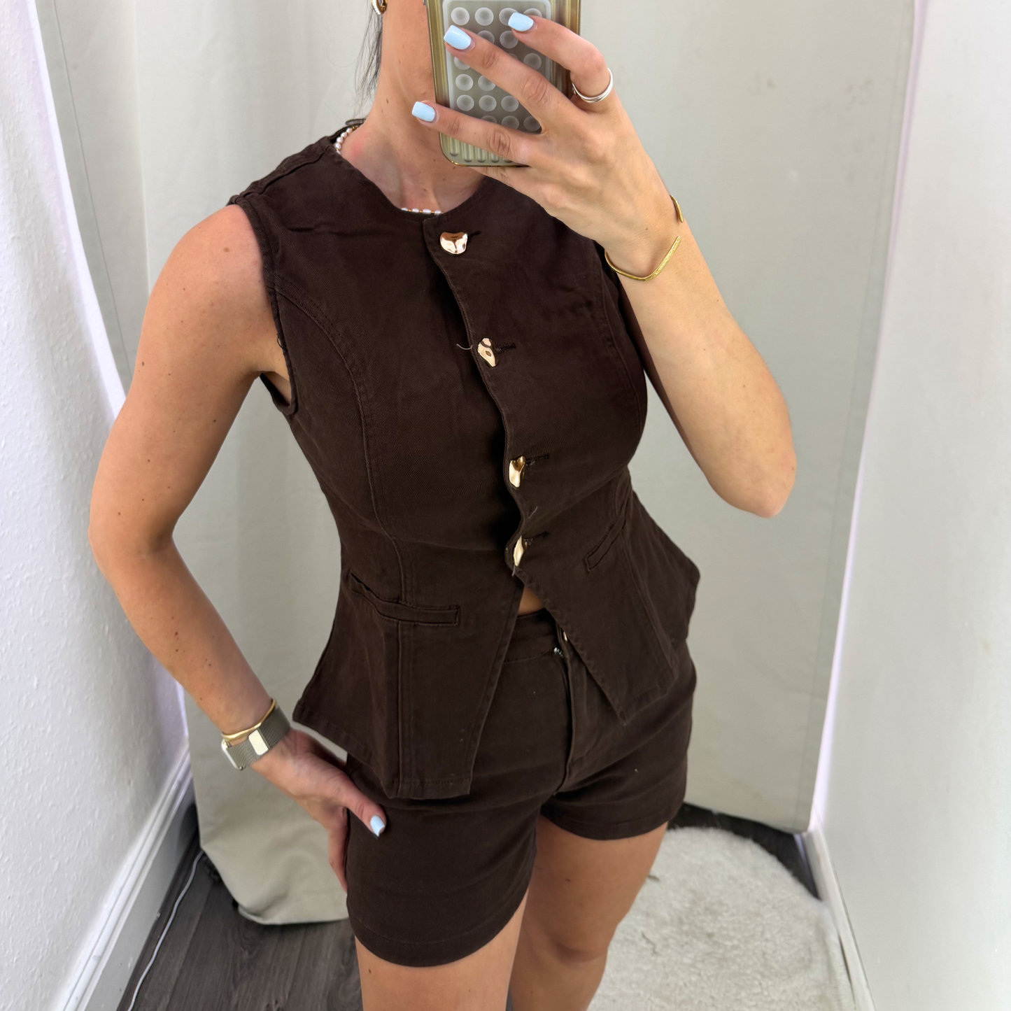 Ultimate Stretch Denim Shorts – Chocolate