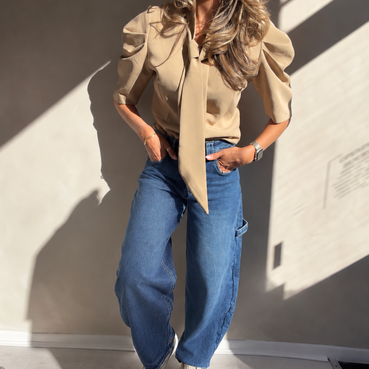 Blue Barrel Leg Jeans – Relaxed Fit Wide Leg Denim