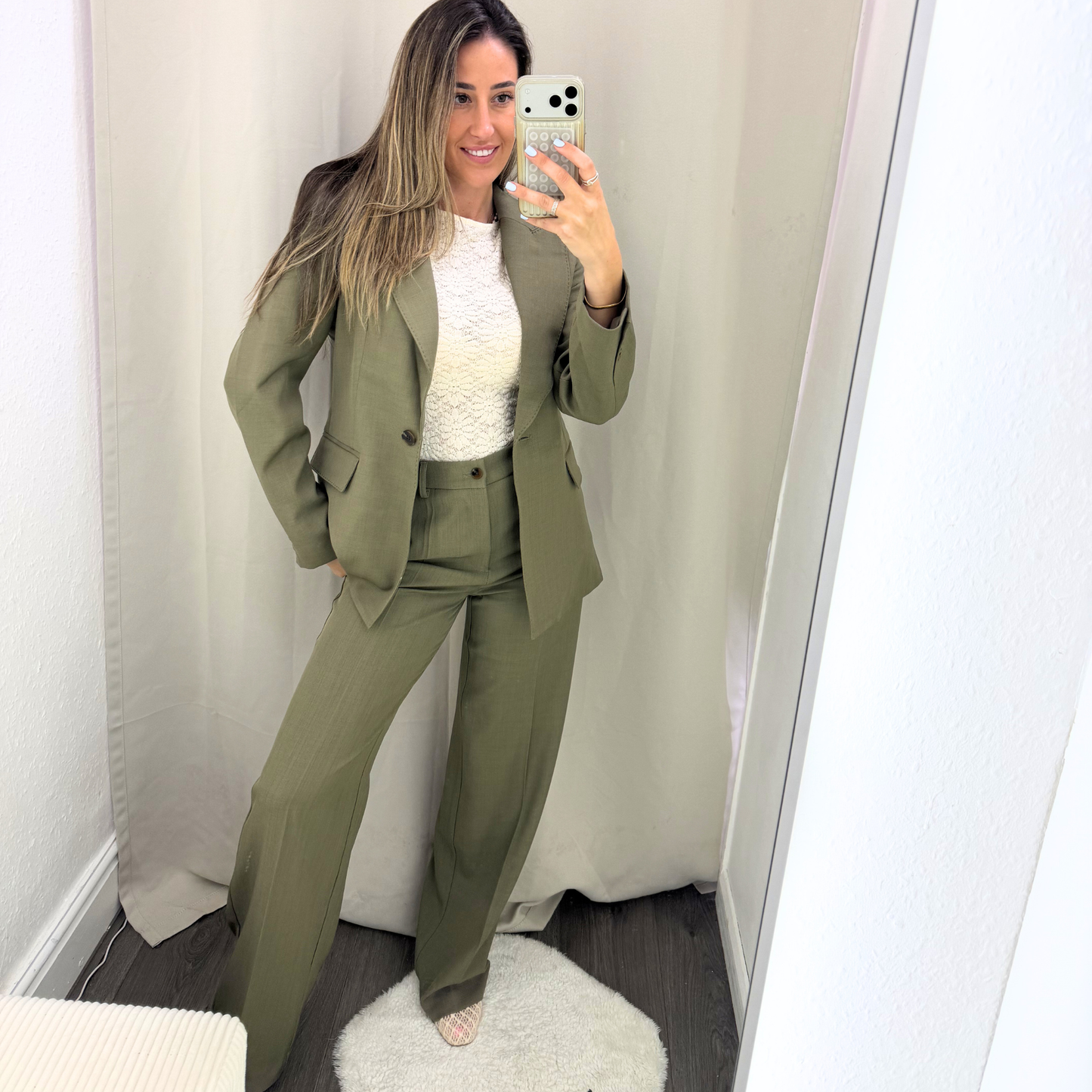 Tailored Green Khaki Trousers